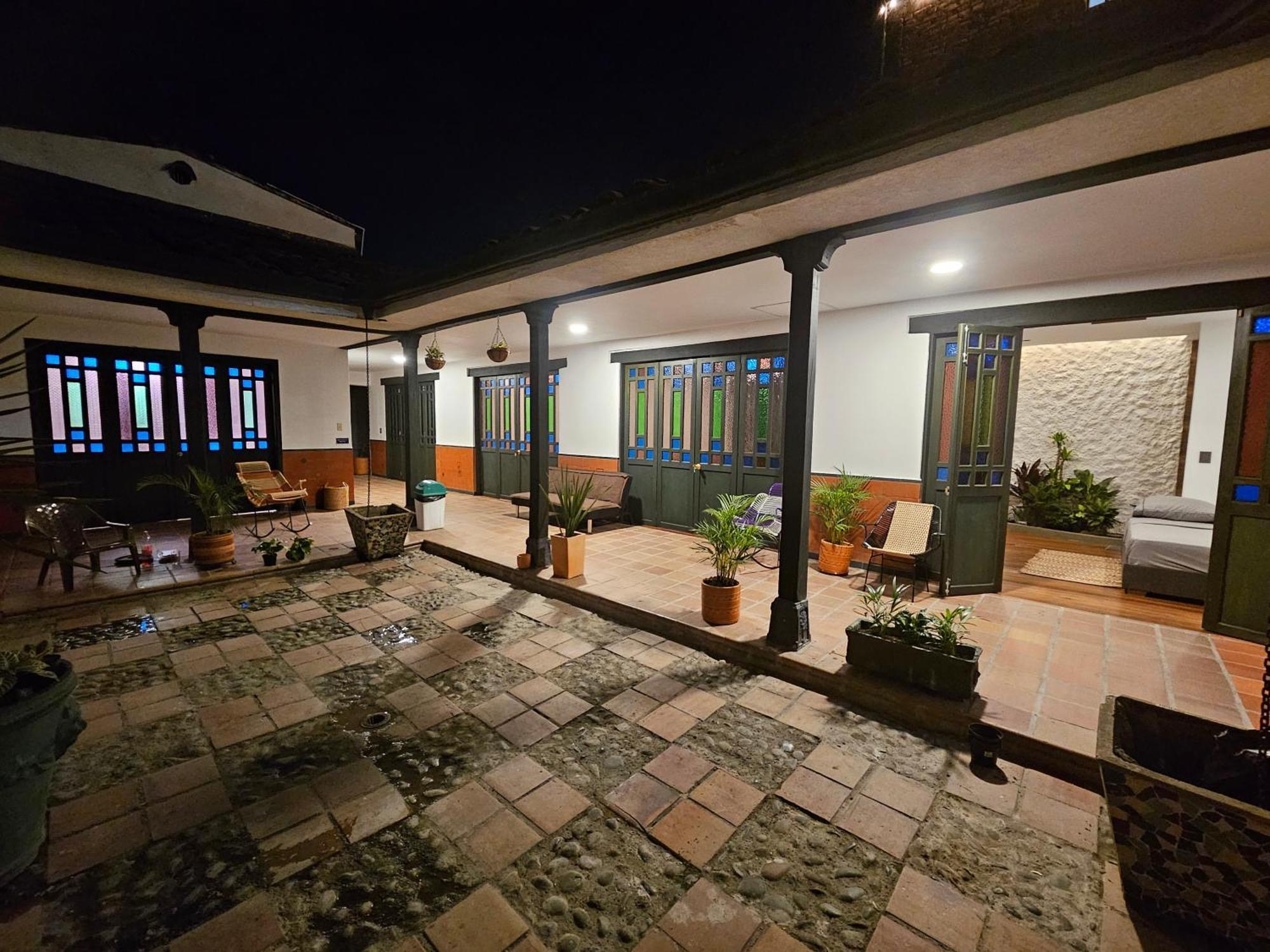 Casa Alba Hotel Cali Bagian luar foto